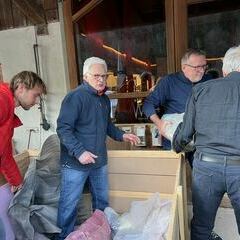 Jetzt geht' los. Adamlar, hadi bakallim würde der Türke/ die Türkin sagen