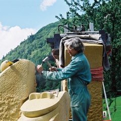 Bearbeitung der Rohblöcke Bearbeitung der Rohblöcke