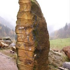 Sandstein Rohblock für das Ohrobjekt Sandstein Rohblock für das Ohrobjekt