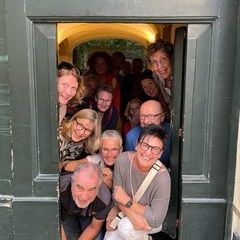 Am Eingangstor des Palazzo