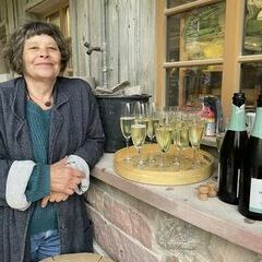 Köchin Christine bei der Vernissage.