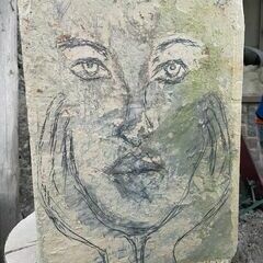 Erste Skizze auf den Stein